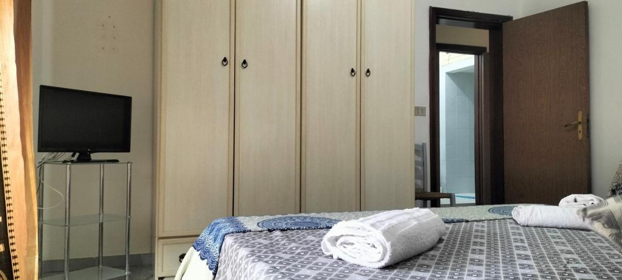 Villa Just Sleep Rimangono Poche Prenotazioni Disponibili à Pachino Extérieur photo